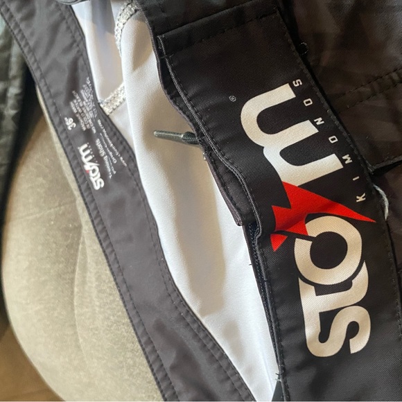 Storm / clinch gear 4 prs good condition fight shorts size 36 - Picture 3 of 10